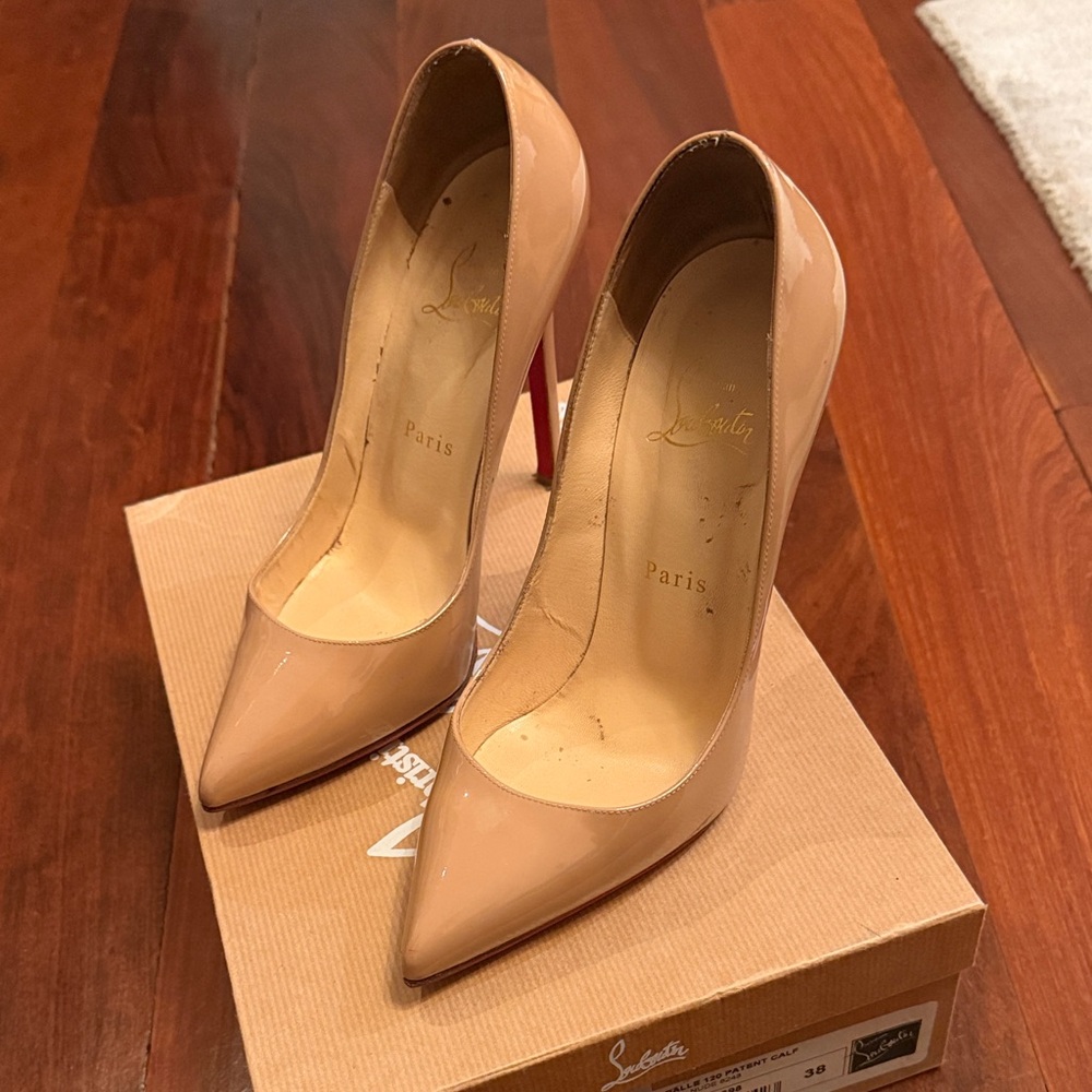 Christian Louboutin Beige Patent Leather Heels